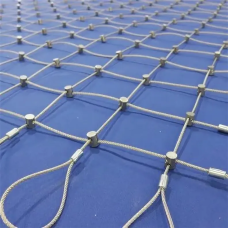 Сетка нержавеющая тросовая с параллельным узловым креплением и квадратной ячейкой Н6 7х7 AISI 304 20х20х1 мм