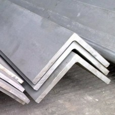 Уголок нержавеющий равнополочный г/к AISI 321 30х30х5 мм EN 10056